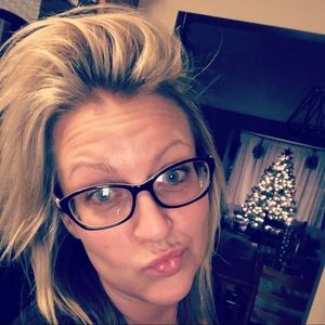 Meet your Posher, Cindy